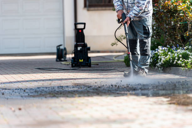 Best Commercial Pressure Washing  in Leonard, TX
